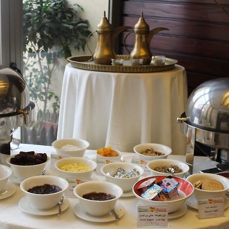 Coral Beirut Al Hamra Hotel Ngoại thất bức ảnh