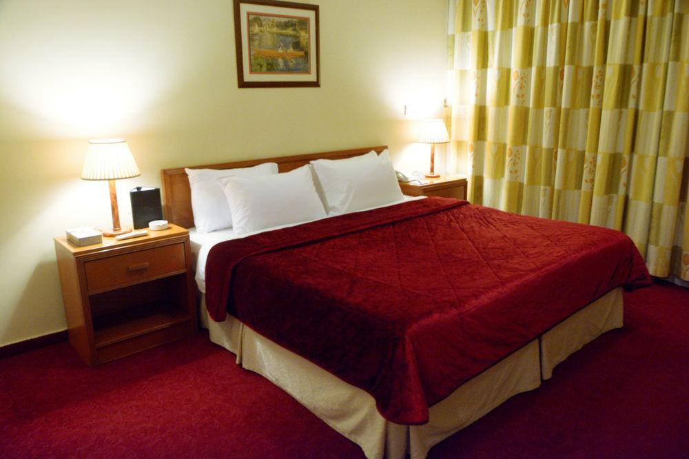 Coral Beirut Al Hamra Hotel Ngoại thất bức ảnh